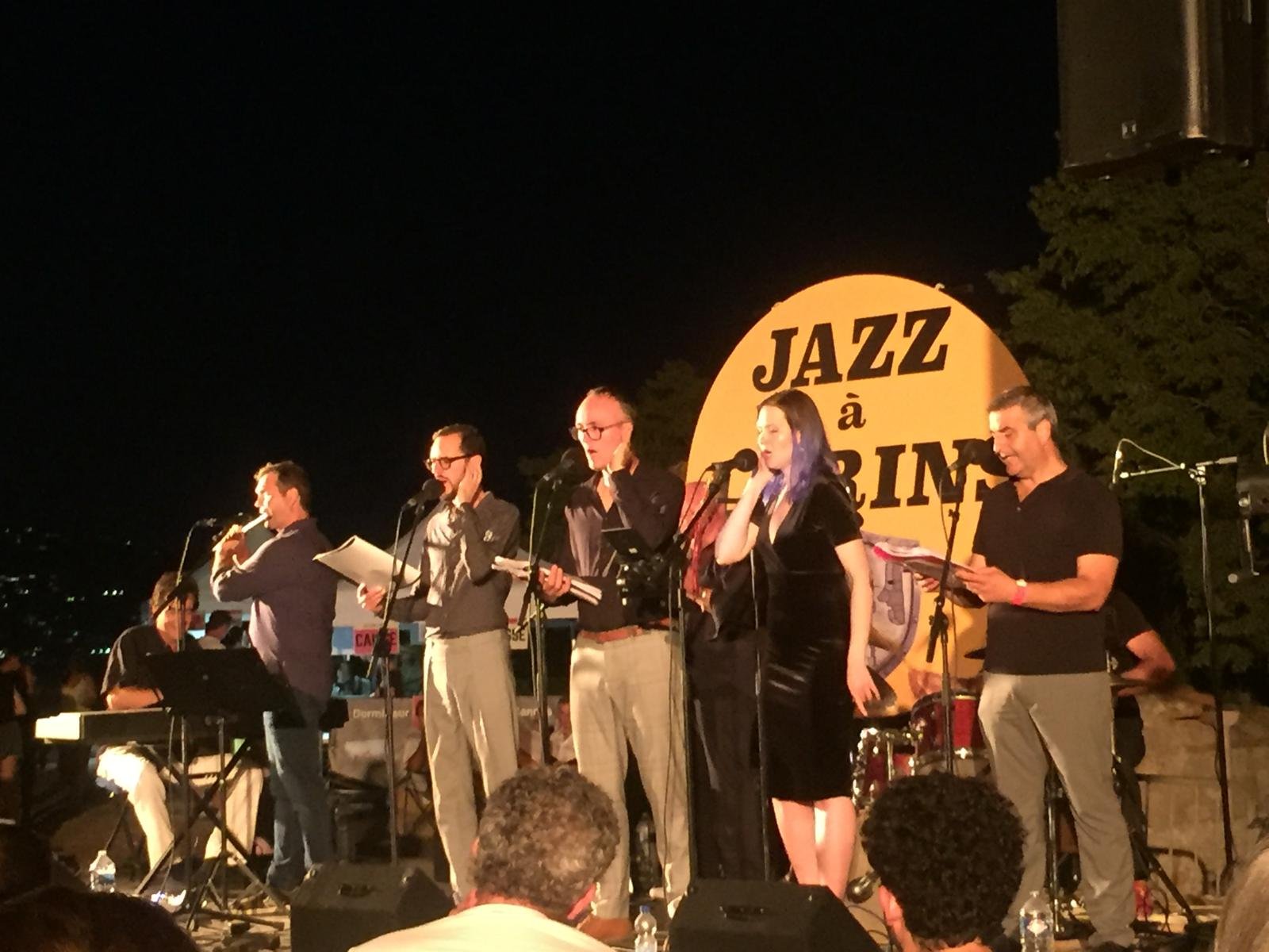 Claude Tedesco en concert avec son ensemble
